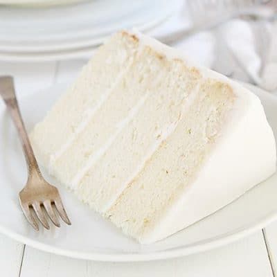 Cake Bakery White Cake Recipe, Perfect White Cake Recipe, White Layer Cake, White Cake Recipes, White Cake Recipe, I Am Baker, White Cakes, Cake White, Wedding Cake Recipe