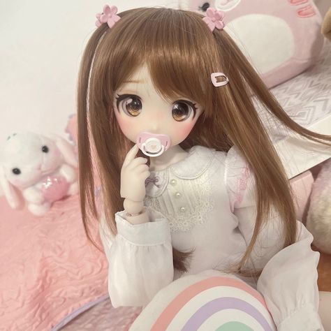 Pink Bjd Doll, Mini Dollfie Dream, Dolfie Dream Dolls, Dollfie Dream Dolls, Doll Poses, Super Dollfie, Cupid Bow, Anime Brown Hair, Doll Character