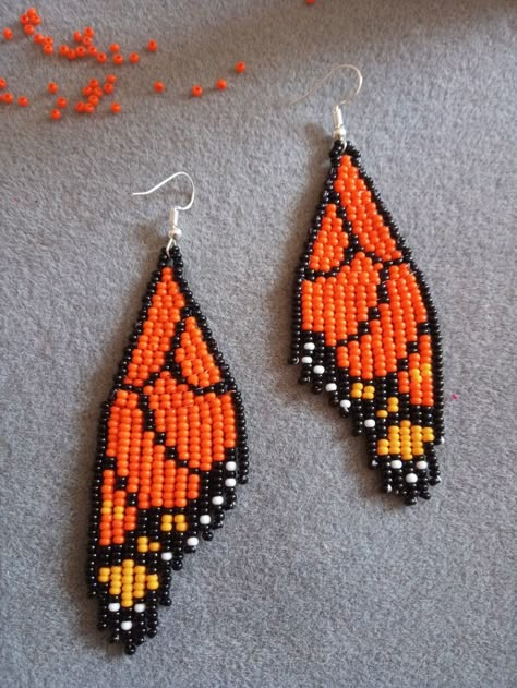 Seed Bead Jewelry Patterns, Beaded Chandelier Earrings, Japanese Beads, Beaded Earrings Tutorials, Beaded Earrings Diy, Pola Kristik, Brick Stitch Earrings, Beading Jewelery, Bead Charms Diy