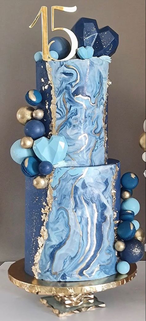 Cake Ideas For Men, Big Birthday Cake, Modern Birthday Cakes, Sweet Cup, Bubble Cake, 18th Cake, Cake Tower, Geode Cake, Pearl Party