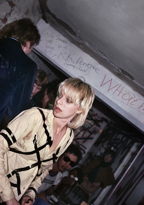 Richie Detrick of the Nuns, 1977 La Punk Scene, Punk Photography, Underground Aesthetic, Berlin Club, Berlin Techno, Rave Aesthetic, Indie Photography, 70s Punk, Rock Photography