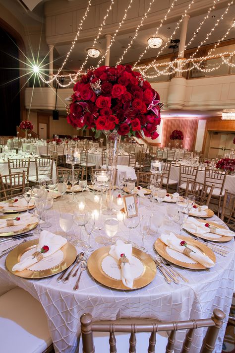 Quinceanera Red And Silver Theme, Rose Centerpieces Quinceanera, Gold And Red Wedding Theme, Red Quinceanera Ideas Decor, Red Quinceanera Theme, Red Quince Theme, Red Quinceanera Ideas, Red Roses Centerpieces, Quince Decor