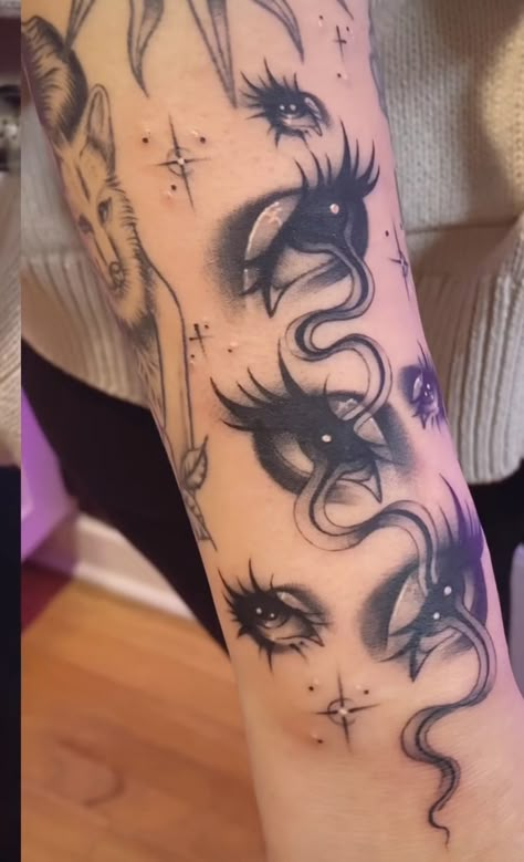 Grunge Sleeve Tattoos For Women, Goth Baddie Tattoos, Misfit Tattoo Ideas, Popular Tattoos For Women 2023, Girly Alien Tattoo, Gavin And Stacey Tattoo, Flowers With Eyes Tattoo, Side Of The Neck Tattoos, Emo Girl Tattoos