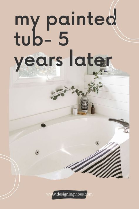 Painting A Bathtub, Bathtub Redo, Paint My Bathroom, Painted Bathtub, Jacuzzi Tub Bathroom, Tub And Tile Paint, Tub Insert, Bathtub Makeover, Tub Paint