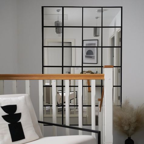 This viral IKEA mirror hack perfectly fakes an expensive-looking heavy mirror – and for less than £50 Ikea Mirror Wall, Ikea Hall, Hall Ways Ideas, Ikea Mirror Hack, Flatpack Furniture, Mirror Hack, Diy Mirror Wall, Ikea Mirror, Ikea Hallway