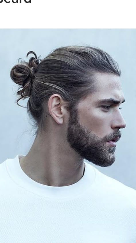 Man With Long Hair, Beard Gifts, Long Hair Beard, Man Bun Hairstyles, Men's Long Hairstyles, Beard Hairstyle, Bun Styles, Hair Styles Men, Men Haircut Styles