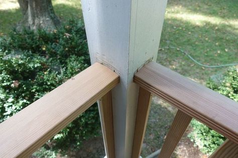 Replace Porch Railing, Porch Railing Update Diy, Porch Without Railing, Porch Railing Diy, Old Front Porch, Porch Banister, Front Porch Stairs, Outdoor Railing, Ranch Home Remodel