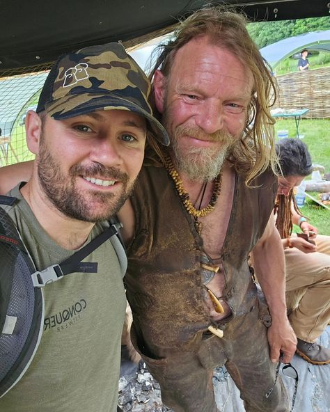 AWESOME flintnapping workshop with the le legend! @will_lord_prehistoric_survival #survival #bushcraft Steven Kelly Picture, Steven Kelly, Survival Bushcraft, Army Images, Video Call With Boyfriend Screen Photo, Wallpaper For Men, Army Pics, Doctor Picture, Airport Photos