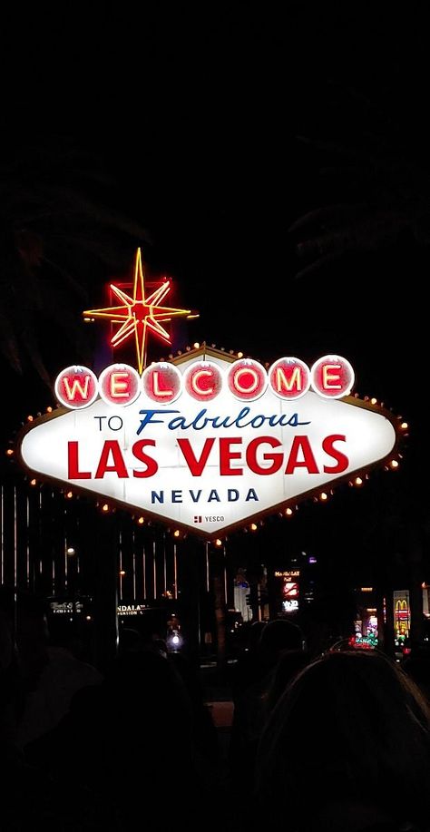 Welcome to Fabulous Las Vegas Sign - All You Need to Know BEFORE You Go Las Vegas Welcome Sign, Welcome To Fabulous Las Vegas Sign, Las Vegas Sign Aesthetic, Las Vegas Wallpaper Iphone, Vintage Vegas Aesthetic, Vegas Invitations, Welcome To Vegas Sign, Welcome To Vegas, Las Vegas Aesthetic