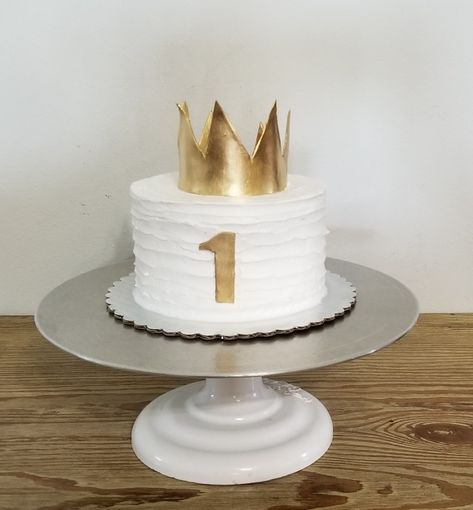 Cake by Baked Pretty Cake For 1 Year, Gold Smash Cake, First Birthday Cake Boy, Mr Onederful Birthday, Boys First Birthday Cake, Mr Onederful, Wild Birthday Party, Boys First Birthday Party Ideas, Anniversaire Diy