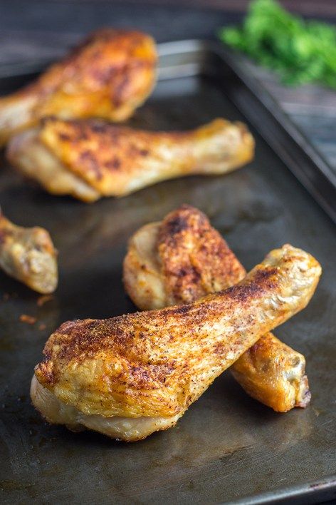 This German-inspired chicken guarantees flavourful, crispy skin. Everyone knows it's the best part of the chicken Griddle Chicken, Chicken Drumsticks Recipe, Griddle Cooking Recipes, Drumsticks Recipe, Fun With Food, Drumstick Recipes, Chicken Drumstick Recipes, Paprika Chicken, Griddle Cooking