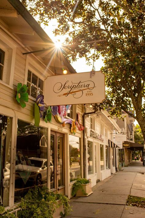 New Orleans Must See, New Orleans Vintage Shops, New Orleans Tours, New Orleans Style Bedroom, Bywater New Orleans, Visiting New Orleans, New Orleans Neighborhoods, New Orleans Antiques Shops, Shopping In New Orleans