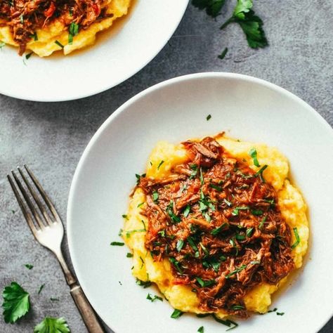 Crockpot Braised Beef, Braised Beef Ragu, Beef Ragu, Pinch Of Yum, Braised Beef, Slow Cooker Meals, Slow Cooking, Crockpot Meals, Polenta