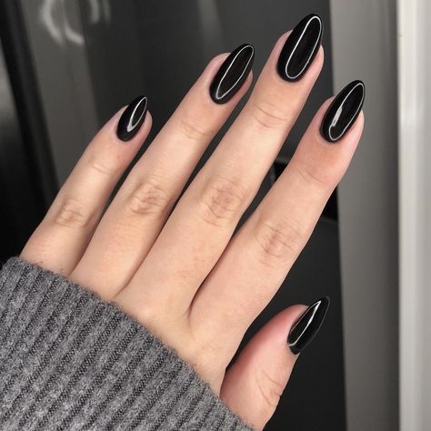 black medium size almond shaped nails Almond Medium Nails, Black Nails Almond, Senior In High School, The Royal Romance, Black Almond Nails, Almond Shaped Nails, Royal Romance, Shaped Nails, Medium Nails