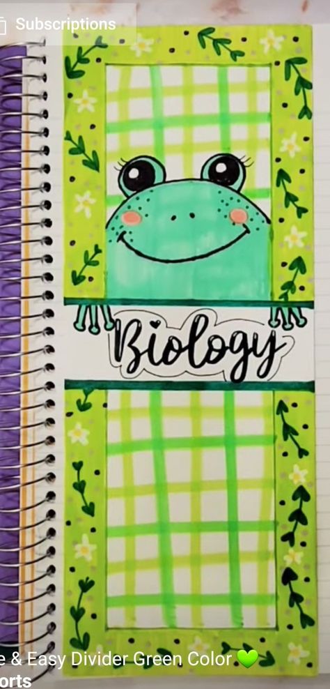 Notebook divider diy For more ideas: youtube channel: GluePaperScissors https://m.youtube.com/channel/UCexlXp0QT69xiw3GGhTVNTA/videos Notebook Divider Design, Notebook Divider Ideas, Notebook Divider, Notebook Dividers, Book Dividers, Aesthetic Frog, Book Cover Page Design, Cover Page Design, Page Dividers