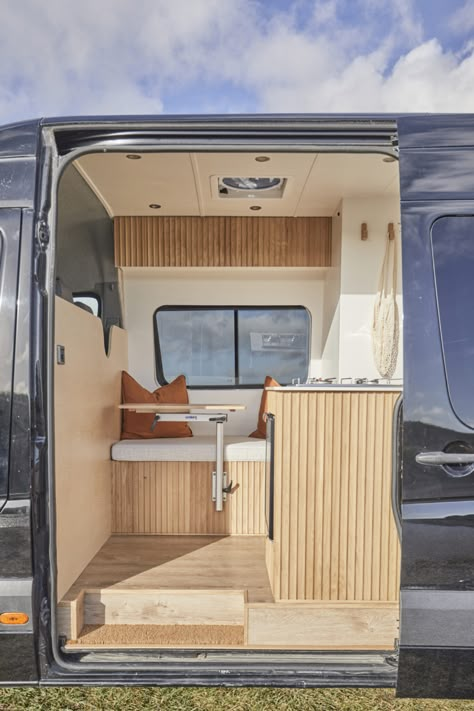 Off Grid Campervan, Van Conversion Interior Design, Modern Camper Van, Scandi Campervan Interior, Minimalist Camper Van, Interior Van Designs, Vw Crafter Conversion, Vw Crafter Camper Conversion, Campervan Ceiling