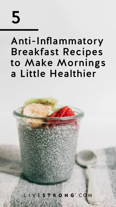 Anti-Inflammatory Breakfast Recipes for Healthier Mornings | Livestrong.com Inflammation Diet Recipes, Inflammation Foods, Avocado Health Benefits, Anti Inflammation Recipes, Inflammation Diet, Baking Soda Beauty Uses, Anti Inflammation, Makanan Diet, Chia Seed Pudding