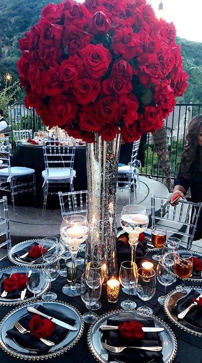 May 11, 2017 - This Pin was discovered by Kaitlin Mason. Discover (and save!) your own Pins on Pinterest Red Wedding Reception Dress, Black And Red Wedding Ideas, Wedding Decorations Red, Red Wedding Decorations, Red Wedding Theme, Quince Decorations, Red Rose Wedding, Quinceanera Decorations, Bride Magazine