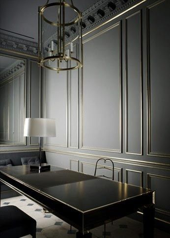 Make rectangular panels using small mouldings | 10 Ways To Add Architectural Interest To a Boring Room Real Estat, Elegant Dining Room, Wall Molding, Gold Interior, Decoration Inspiration, Living Room Grey, Elegant Dining, Classic Interior, Wainscoting