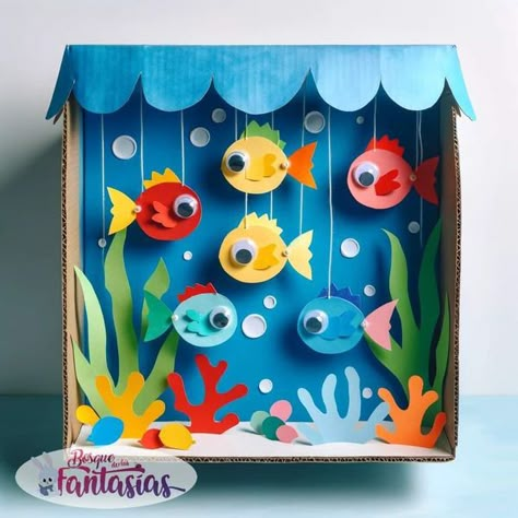 Schools, Colleges & University - Education Cardboard Aquarium, Fish Art Projects For Kids, Craft Ideas For Students, Aquarium Craft, Hand Art Kids, Coconut Shell Crafts, Creative Craft Ideas, Creative School Project Ideas, Moms Crafts