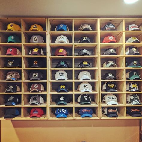 Hat Storage Ideas Men, Hat Shelf Ideas Diy, Mens Baseball Hat Display, Custom Closet Hat Storage, Hat Shelves Ideas, Shoe And Hat Storage, Baseball Hat Collection, Hat Storage Ideas Display, Storage For Baseball Caps