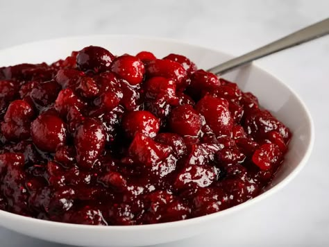 Crockpot Cranberry Sauce, Best Cranberry Sauce Recipe, Low Fat Blueberry Muffins, Cranberry Sauce With Port, Best Cranberry Sauce, Cranberry Orange Sauce, Christmas Cranberry, Cranberry Jelly, Cranberry Sauce Recipe