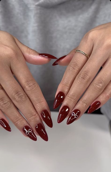 Burgundy Valentines Day Nails, Red Classy Nail Designs, Red Oval Nails Designs, Nail Art Simple Red, February Nail Inspo 2024, Nail Inspo Trendy 2024, New Year Nails Red, Red Valentines Nails Acrylic, Cherry Coke Nails