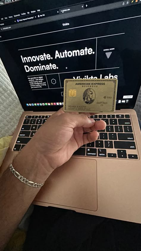 infinite limit Amex Business Card, Amex Card Aesthetic, Amex Cards, Amex Gold Card, Gold Business Card, Gold Card, Media Buying, Getting Paid, Content Creation