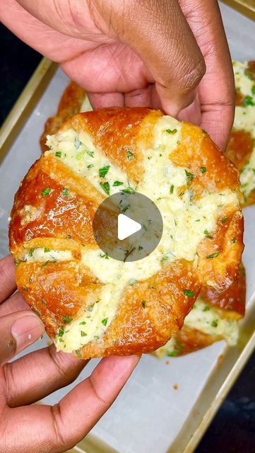 Rey | kingcooks on Instagram: "Cheesy Garlic Croissants | kingcooks  I bet you’ve never had croissants like this before. Golden, flaky crust stuffed with a smooth and creamy herb cheese filling. This combination is one you never thought you needed until now.   🥐Respond with “croissant” to add this easy and delicious recipe to your collection!🥐  #instagood #croissant #garlicbread #feastonthese   What’s your favorite bread?" Garlic Bread Croissants, Garlic Crossiant Rolls, Recipes Using Croissant Dough, Savory Cruffins, Pilsbury Crossaints Recipes, Things To Make With Croissants, Cheesy Garlic Cruffin, Crossant Recipes Filling, Cressant Recipes