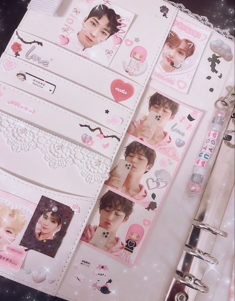 Kpop Binder Cover Ideas Seventeen, Macaron Binder Deco, A5 Binder Deco, Kpop Binder Deco, Macaron Binder, Kpop Collection Aesthetic, Doll Castle, Binder Decoration, Binder Deco