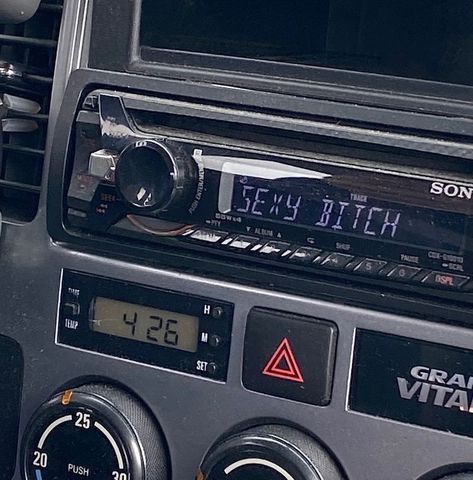 Car Radio Aesthetic Night, Car Rides Playlist Cover, 2000s Playlist Cover, Car Radio Aesthetic, Drake Playlist, Radio Aesthetic, Spotify Car, Car Ride Aesthetic, Ride Aesthetic