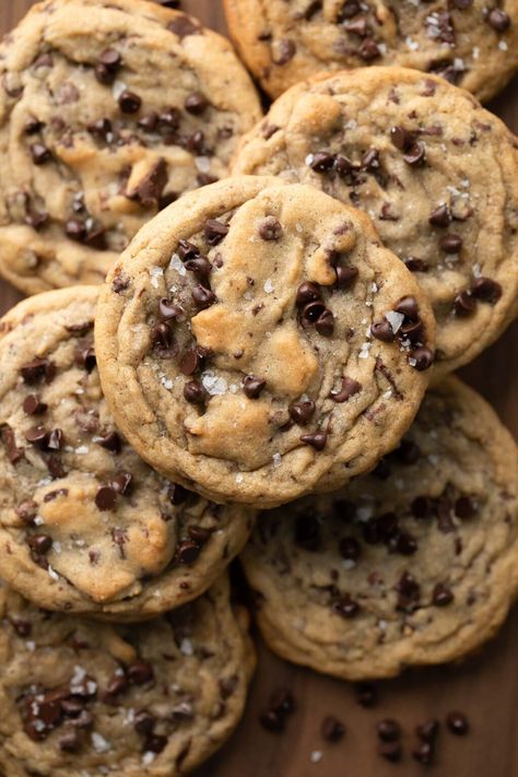 Brown Butter Chocolate Chip Cookies - Peas and Crayons Brown Butter Chocolate Chip, Brown Butter Chocolate Chip Cookies, Best Cookie Recipe, Butter Chocolate, Chocolate Baking, Brown Butter, Cookies Recipes Chocolate Chip, Food Obsession, Cookie Recipe