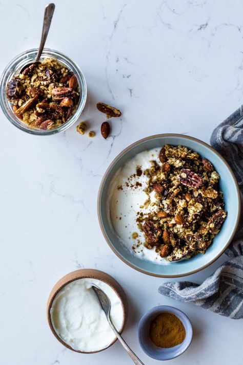 Honey Cardamom & Tahini Granola - Dishing Up the Dirt Tahini Granola, English Breakfast, Granola Recipes, Homemade Granola, Savory Breakfast, Meal Of The Day, Breakfast Bowls, Food Breakfast, Breakfast And Brunch