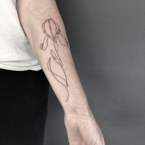 Iris Leg Tattoo, Fine Line Iris Tattoo, Botanical Tattoos, Iris Tattoo, Small Tats, Botanical Tattoo, Iris Flower, Tattoo Arm, Leg Tattoo