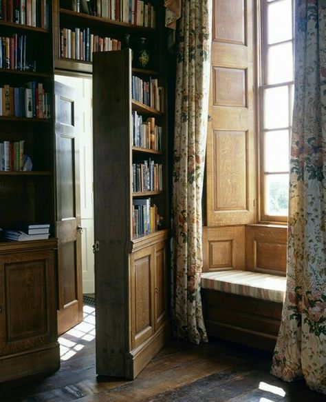 Home Library Rooms, Secret Doors, Library Bedroom, Secret Passages, Secret Passageways, Hidden Doors, Hidden Spaces, Library Shelves, Casa Country