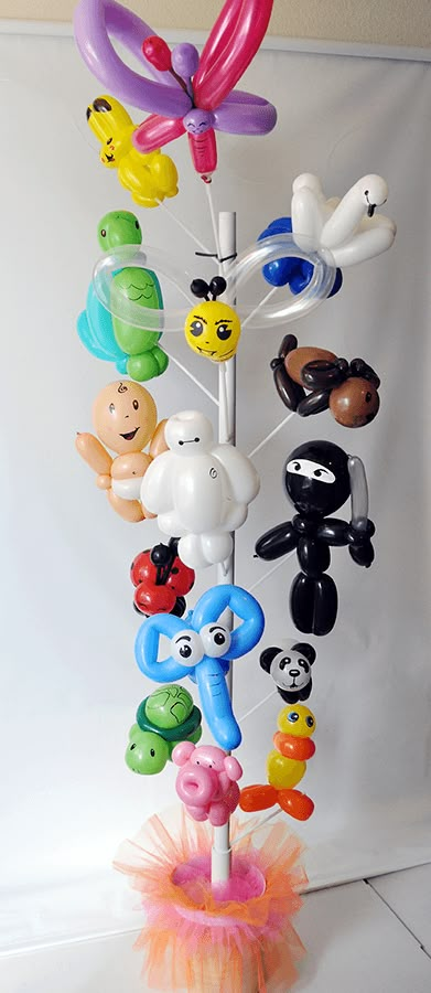 Balloon Artist Ideas, Balloon Animal Ideas, Ballon Twisting, Balloon Twisting Ideas, Easy Balloon Animals, Twisting Balloons, Balloon Toys, Balloon Garland Diy, Balloon Modelling