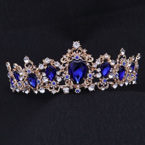 Princess Headpiece, Queen Crowns, Crystal Crown Tiaras, Anting Manik, Tiara Accessories, Crown Aesthetic, Wedding Tiaras, Crown For Women, Crystal Bridal Tiaras