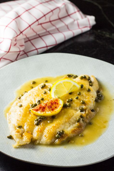 Sole Piccata Sole Recipe, Flounder Piccata Recipe, Fish Accompaniments, Lemon Sole Piccata, Fish Picatta Recipe, Sole Picatta, Sole Piccata Recipe, Petrale Sole Recipes, Sole Fish Recipes