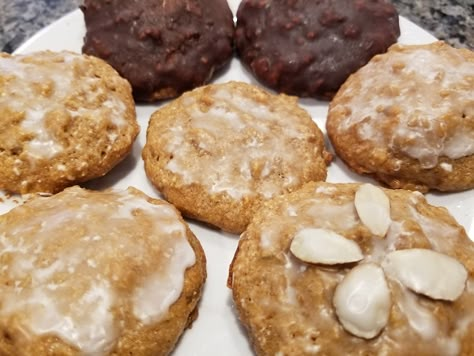 Gluten Free Lebkuchen, German Lebkuchen Recipe, Gluten Free Gingerbread Cookies, Gluten Free Flour Recipe, Gluten Free Holiday Cookies, Vegan Low Carb, Gluten Free Gingerbread, Gf Cookies, Gluten Free Holiday