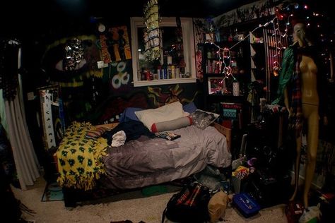 90s Room, Grunge Bedroom, Chill Room, Grunge Room, Room Goals, Redecorate Bedroom, Cute Room Ideas, Aesthetic Rooms, Pretty Room