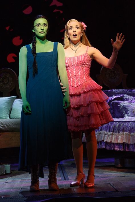 Kara Lindsay, Broadway Wicked, Wicked Costumes, Broadway Costumes, Elphaba And Glinda, Wicked Musical, Defying Gravity, Theatre Nerds, Lele Sadoughi