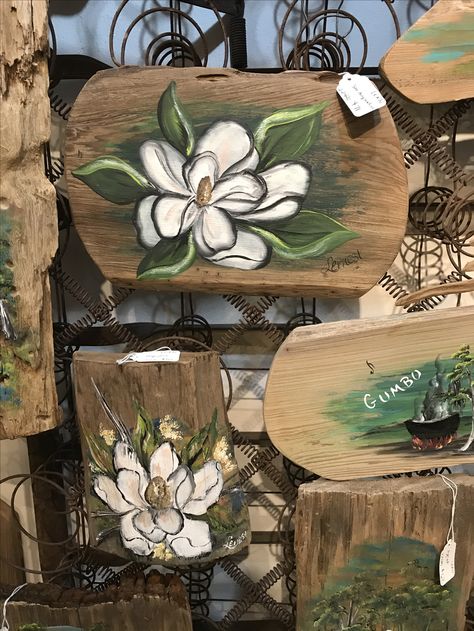 Painting On Magnolia Leaves, Louisiana Paintings Ideas, Magnolia Crafts, Maddie Aesthetic, Magnolia Flower Painting Acrylics, Louisiana Themed Paintings, Large Magnolia Painting, Painted Magnolia, Magnolia Art