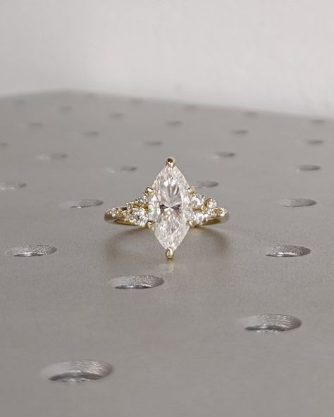 MAIN STONE
Type: Braverman Moissanite
Cut: Marquise
Setting: Talon Prong
Color: D
Clarity: VVS

#Marquise #Cut #Moissanite #Ring #Vintage #Moissanite #Engagement #Ring #Solid #Gold #Unique #Snowdrift #6 #Prongs #Engagement #Ring #Diamond #Wedding #Ring #18k #white #gold #ring #personalized #ring #alternative #ring #anniversary #ring #bridal #ring #cluster #ring #dainty #ring #engagement #gifts #engagement #rings #gift #for #her #promise #ring #for #her #rose #gold #snowdrift #ring Wedding Ring Images, Wedding Art Deco, Vintage Moissanite Engagement Ring, Engagement Ring Types, Black Zirconium Ring, Vintage Diamond Engagement Ring, Marquise Engagement Ring, Prong Engagement Rings, Diamond Ring Vintage