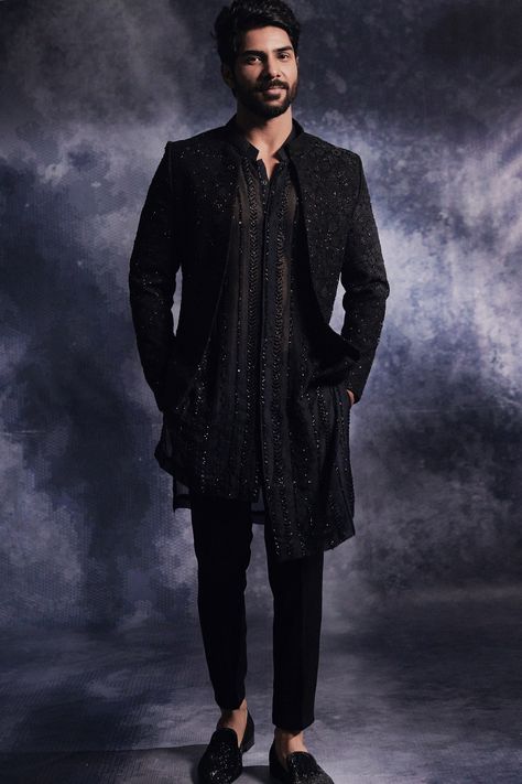 Buy Black Poly Blend Suiting Fabric Embroidered Open Jacket And Kurta Set For Men by Varun Chakkilam Online at Aza Fashions. Indian Men Sangeet Outfit, Cocktail Party Outfits Men, Men’s Sangeet Outfit, Black Mens Wedding Suits, Sangeet Night Outfit For Men, Black Sangeet Outfit Men, Reception Suits For Groom, Men Reception Outfit, Sangeet Kurta For Men