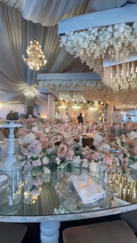 Nigeria Wedding Decoration, Nigerian Wedding Decor, Nigeria Wedding, White Weddings Reception, Abuja Nigeria, Pink Wedding Decorations, Dream Wedding Reception, Wedding Reception Venues, Venue Decor