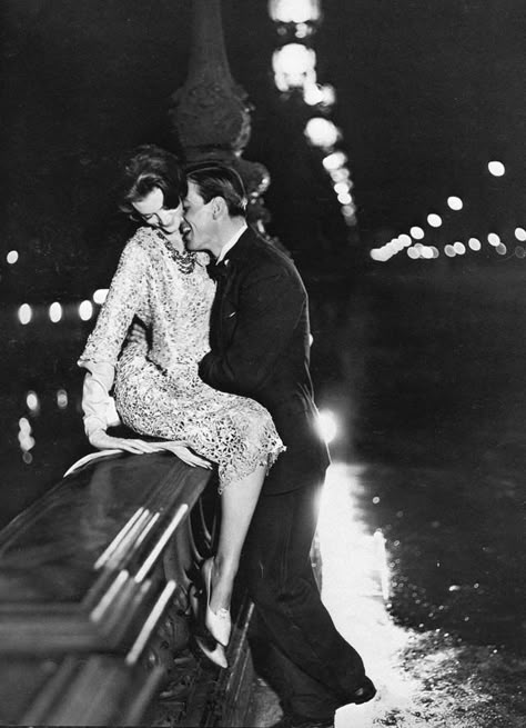 Carmen Dell'orefice, Richard Avedon, Foto Tips, Jolie Photo, 인물 사진, Hopeless Romantic, Vintage Love, Vintage Photography, Central Park