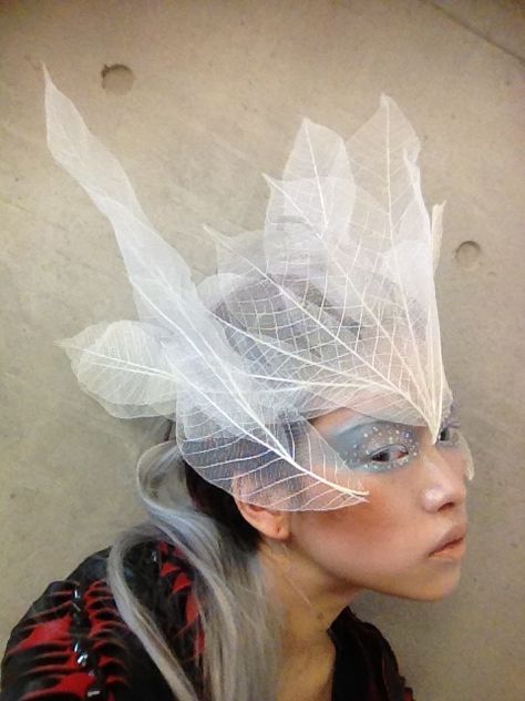 Cool Headpieces, Insect Headpiece, Head Dress Headpieces, Mushroom Headpiece, Butterfly Headdress, Fairy Headdress, Drag Make-up, Feather Headpiece, Midsummer Nights Dream