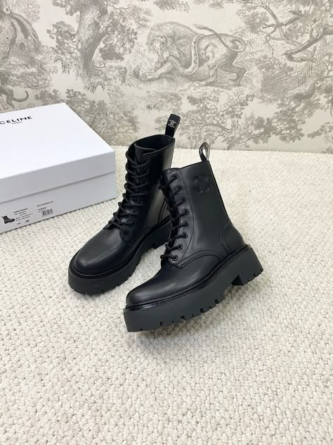 Celine Boots, Wishlist Shoes, Celine Shoes, Fall And Winter Fashion, D B, Aesthetic Grunge, Christmas Wishlist, Fall And Winter, Shoes Sandals