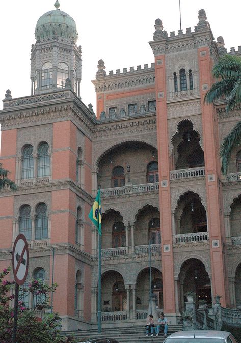 Palace of the Oswaldo Cruz Foundation in Rio de Janeiro (Brazil) Neo Moorish, Moorish Revival Architecture, Arabic Arch, Mediterranean Revival Architecture, Maratha Architecture, Cuban Architecture, Mughal Design, Mediterranean Revival, Moorish Architecture