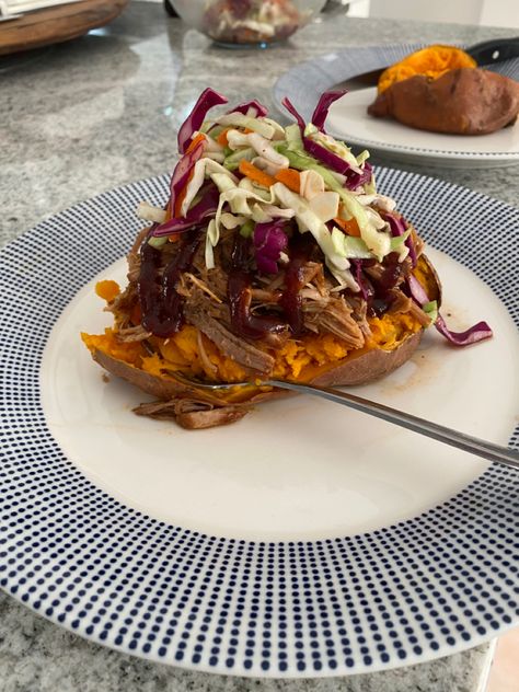 Pulled Pork Stuffed Sweet Potato, Coleslaw For Pulled Pork, Pulled Pork Chili, Boneless Pork Roast, Sweet Potato Bowls, Pork Chili, Slow Cooked Pulled Pork, Pulled Pork Leftovers, Loaded Sweet Potato